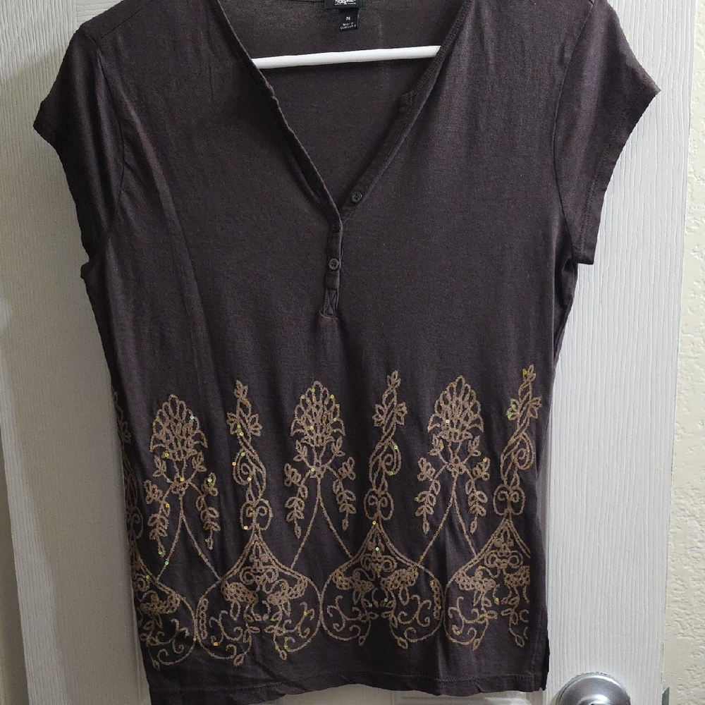Mossimo Supply Co Brown Beaded Tee Size M
